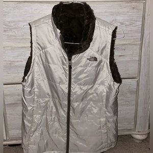 The Northface Women’s Reversible Vest